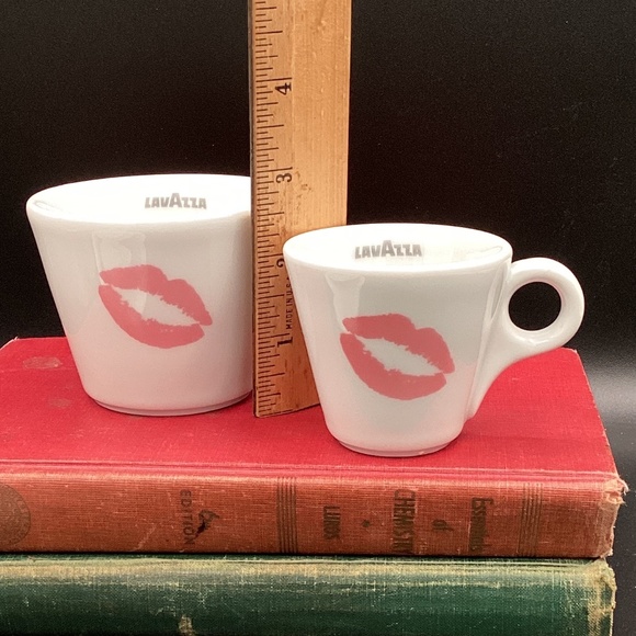 LavAzza Cappaccino and Espresso Cup and Saucer limited edition kiss me, baby - Picture 8 of 9